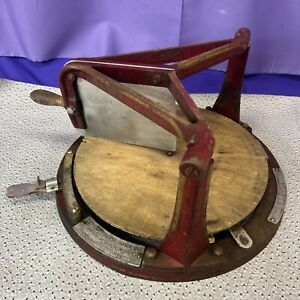 The Templeton Antique Cheese Wheel Cake Slicer Computing Scale, 1901 RARE READ