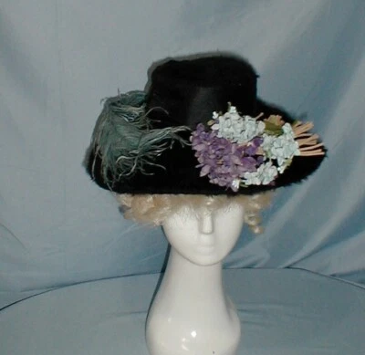 Старинная шляпа эдвардианской 1912 черный бобр NY City этикетка цветочный и перо отделки - Изображение 1 из 4