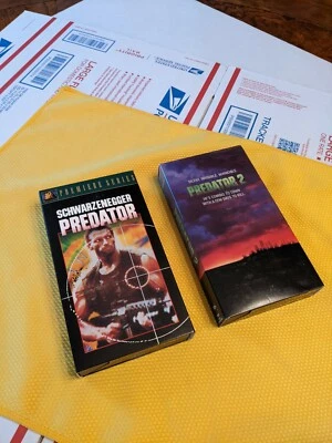 PREDATOR 1 + 2 VHS Arnold Schwarzenegger, Danny Glover ** CLEAN ** Foto 1 de 4