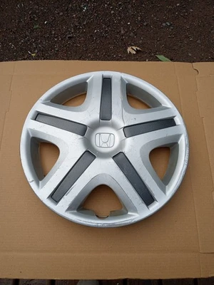 Cubierta de rueda tapacubos 2007-2008 OEM Honda Fit/Jazz "14" P/N 44733-SLNA01  Foto 1 de 4
