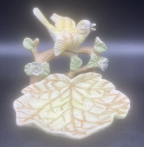VTG Ardalt Lenwile Porcelain BIRD Figurine Trinket Dish - Picture 1 of 6