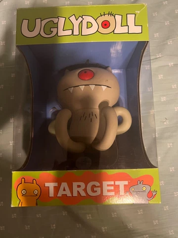 UGLYDOLL TARGET VINYL ART TOY FIGURE Doll David Horvath 2004 Critterbox Cover