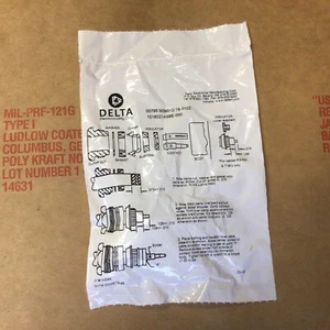 DELTA ELECTRONICS M39012/19-0102 RF COAXIAL CONNECTOR - Picture 1 of 3