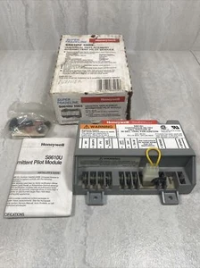 OEM Honeywell S8610U 1003 Universal Intermittent Pilot Module Natural or LP Gas - Picture 1 of 4