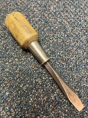 Vintage Stanley Hurwood No. 52 slot-head screwdriver, rare, good condition - Image 1 of 4