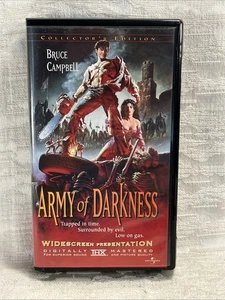 Army of Darkness (VHS, 1999, Collectors Edition Clamshell). --8538 - Picture 1 of 4