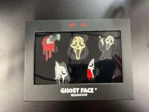 Juego de 5 prendedores Ghost Face - Imagen 1 de 1