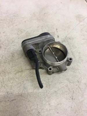 BMW 525i 2007 OEM carrocería del acelerador 2,5 L Foto 1 de 4