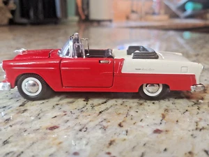 1955 Red/White Chevy Bel Air Model Car (SS5720) 1:32 PULL BACK ACTION - Picture 1 of 9