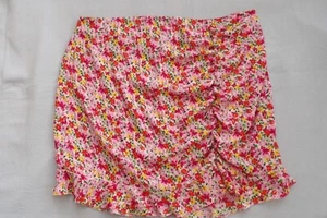 PRIMARK PINK FLORAL SHORT SKIRT SIZE 20 - Picture 1 of 3
