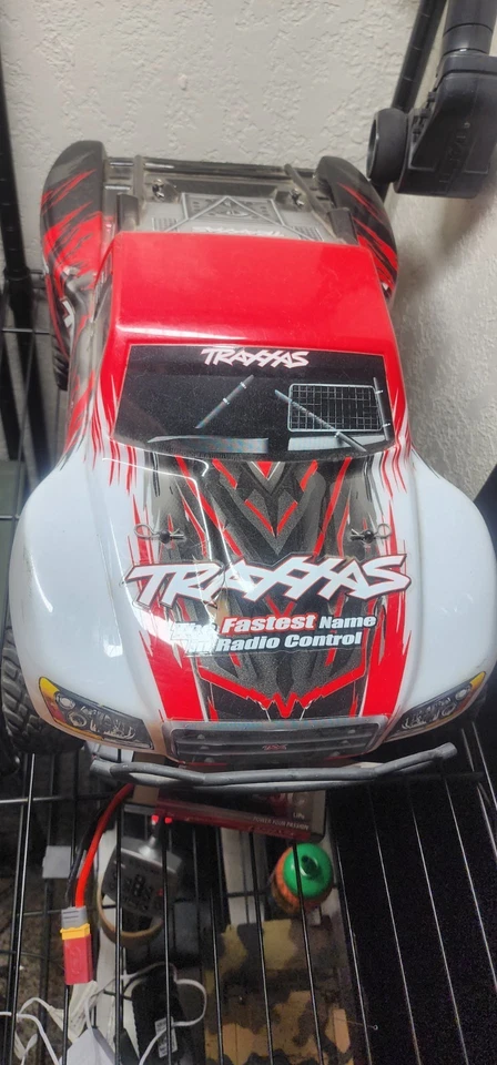 🔥 Camión de recorrido corto sin escobillas Traxxas Slash 4x4 VXL rojo | Coche de radiocontrol rápido RTR leer Foto 1 de 1