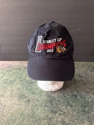 Chicago Blackhawks 2013 Stanley Cup Champions Sombrero Ajustable Negro Gorra NHL Foto 1 de 4