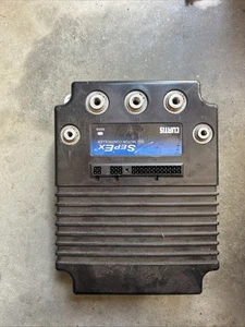 Curtis DC Motor Controller P/N: 1-187-075/010 Model#: 1244-4468 24-36V 400A - Bild 1 von 2
