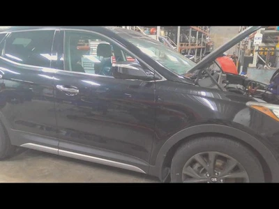 Used Front Right Door Assembly Front fits: 2017 Hyundai Santa fe LWB Front Right - Image 1 of 4