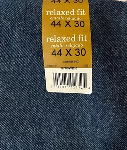 Wrangler Jeans Mens 44 x 30 Relaxed Flex For Comfort Blue Denim 5 Star Premium - Picture 1 of 3