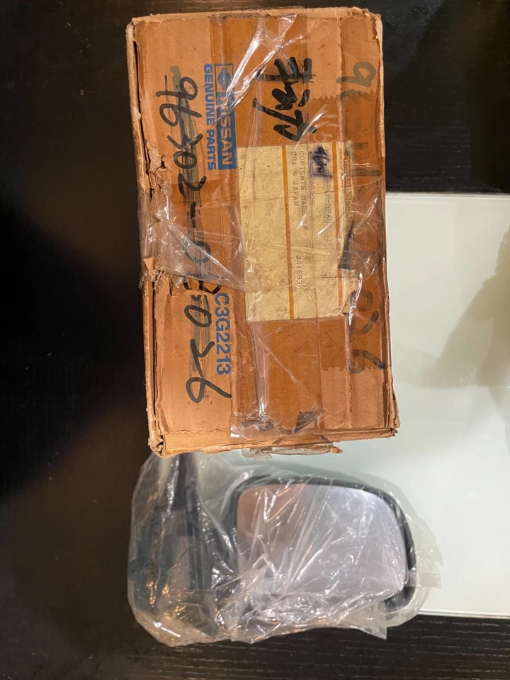 Conjunto de espejo retrovisor genuino Nissan para Nissan Quest 96301-0B026 Foto 1 de 1