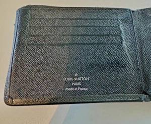 Louis Vuitton Herren Portemonnaie Taiga Leder, Münzfach, schwarz, gepflegt - Bild 1 von 5