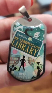 Pre-owned Mr LEMONCELLOS LIBRAY silver Color And Enamel Pendant - Picture 1 of 3