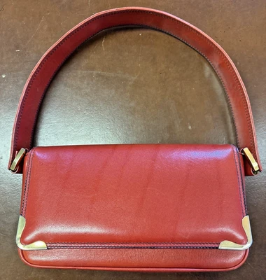 复古 Neiman Marcus 红色皮革手提包,带纽扣和华丽的口音。 — 第 1/4 张图片