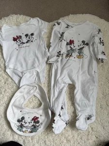 Primark White Minnie And Mickey Vest, Baby Grow And Bib Set Size 0-3 Months - Picture 1 of 5