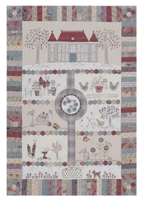 Lynette Anderson Designs Chateau Hexagon Wallhanging Kit. Patchwork - Image 1 of 2
