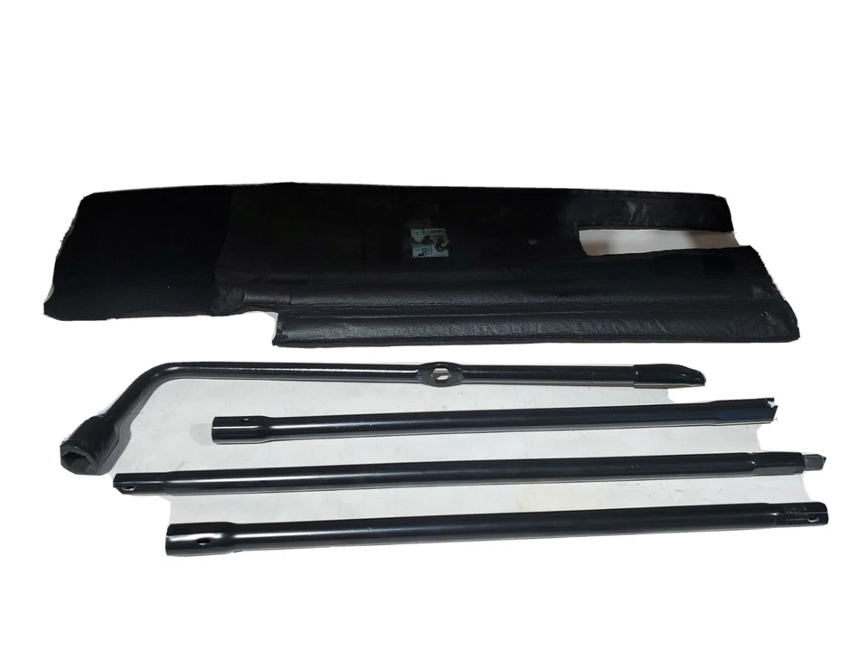 Ford F350 Super Duty 2008-2010 DRW kit de herramientas de neumáticos de repuesto doble kit de herramientas 2009 OEM Foto 1 de 4