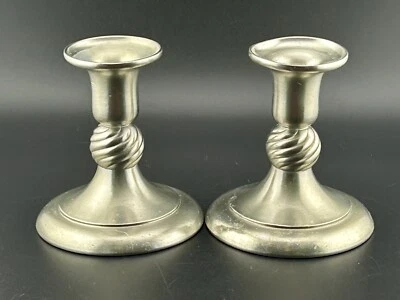 Par de candelabros de peltre Royal Holland de colección 3,75" K.M.D. Tiel Foto 1 de 4