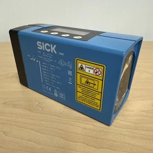 Sensor de distancia de largo alcance SICK DME5000-111 1022949 - agosto 2020 - Imagen 1 de 13