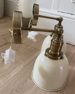 Bronze Wall Lights x 4. Flexible arm. Cream metal dome. Perfect condition - Picture 1 of 4