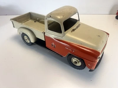 VINTAGE TRU SCALE INTERNATIONAL HARVESTER IH red and white PICKUP TRUCK rare! - Image 1 of 4