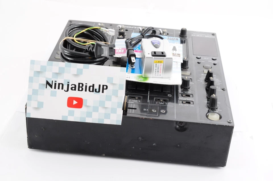 Pioneer DJM-800 Professional DJ Digital Mixer 4-Channel  HCMP001567JP In-stock - Image 1 of 4