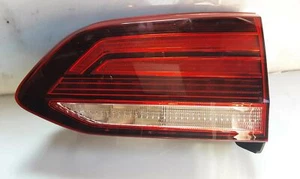 Luce portellone destra VW GOLF VII Variant BA5, BV5 5G9945094H 1.40 25751714 - Foto 1 di 2