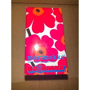 MEDICOM TOY BE@RBRICK Marimekko 100% Unikko Action Figure JAPAN - Picture 1 of 3