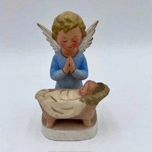 Vintage Nativity Ceramic Knelling Angel Baby Jesus Manger Figurine Japan 4” - Picture 1 of 8