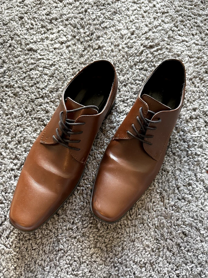 男式棕色 Calvin Klein 正装鞋 二手 尺码 12M — 第 1/4 张图片