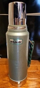 Vintage Stanley Aladdin Thermos A-944DH Green 1 Qt USA Classic Steel Bottle - Picture 1 of 17