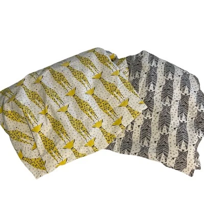 CRATE & BARREL KID SAVANNA GIRAFFE ZEBRA SAFARI COTTON FITED CRIB SHEET Lot Of 2 - Image 1 of 4