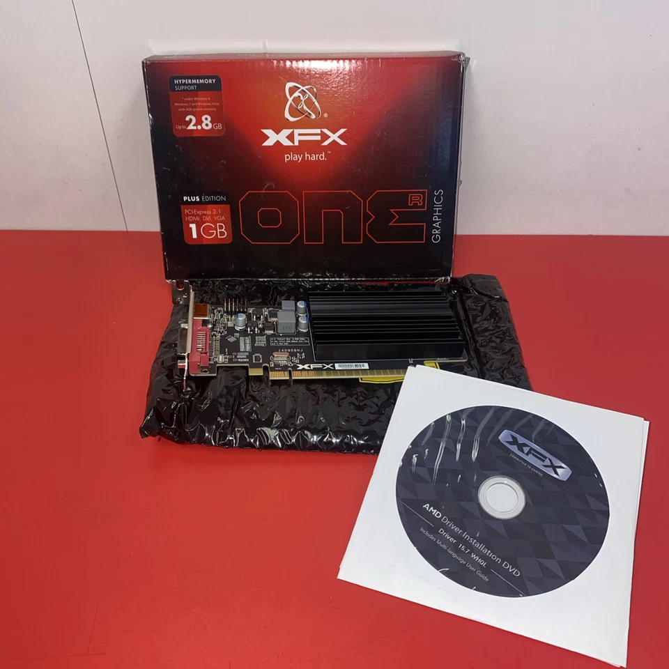 XFX ON-XFX1-PL XFX One DDR3 1GB HDMI Video PCIe Graphics Card small PCI plate - Image 1 of 4