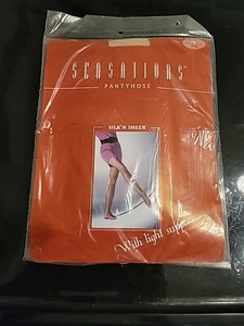 Pantimedias Sensations Silk'n Sheer Light Support en paquetes sellados desnudas altas - Imagen 1 de 6