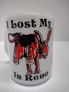 Vtg Federal Milk Glass Reno Souvenir Coffee Cup/Mug Red & Black Design on White - Picture 1 of 10