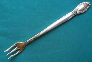 Ballad Country Lane silverplate o/c Cocktail Fork (S) - Picture 1 of 4