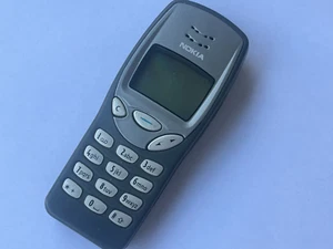 Téléphone portable Nokia 3210 NSE-8 pour pièces uniquement - Photo 1 sur 12