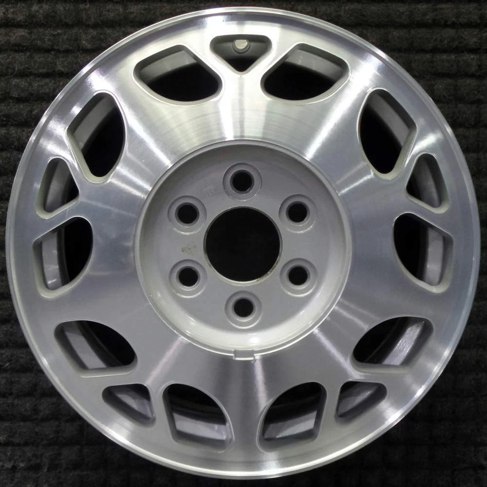 Cadillac DeVille Machined 16 inch OEM Wheel 1998 to 1999 - Image 1 of 1