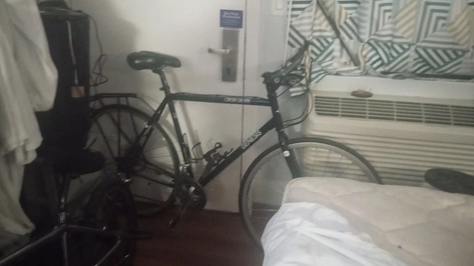 Genesis Croix de fer 26 英寸自行车 — 第 1/1 张图片