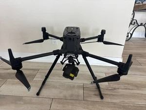 DJI Matrice 300 RTK Drone W/ BS60 Intelligent Battery Station & H20T Camera. - Picture 1 of 14