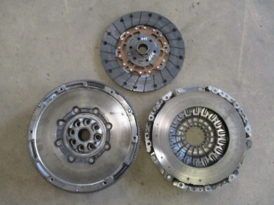 ZMS Schwungscheibe VW Tiguan 5N Schwungrad Kupplung SACHS 1878004542 3082001034 - Bild 1 von 4