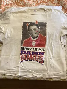 T-SHIRT VINTAGE USATA XL BROADWAY SHOW/DAMN YANKEES/JERRY LEWIS - Foto 1 di 4
