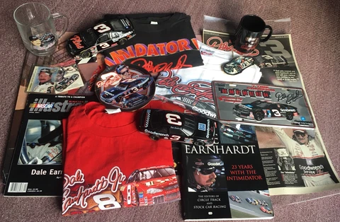 DALE EARNHARDT (JR) Vintage Collectible Memorabilia Lot MAGAZINES SHIRTS CAR MUG Cover