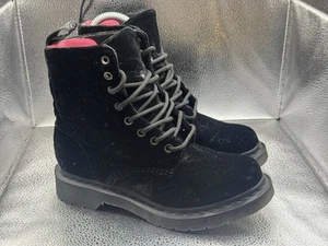 RARE 🚀 Sz 5 Dr.Martens Ribbon Lace-up Boots Women’s US Black 1460 Pascal Velvet - Picture 1 of 7