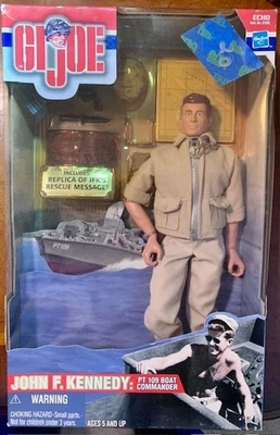 Figura de acción GI JOE - John F. Kennedy PT 109 Boat Commander 12" 2000 Hasbro nueva Foto 1 de 4